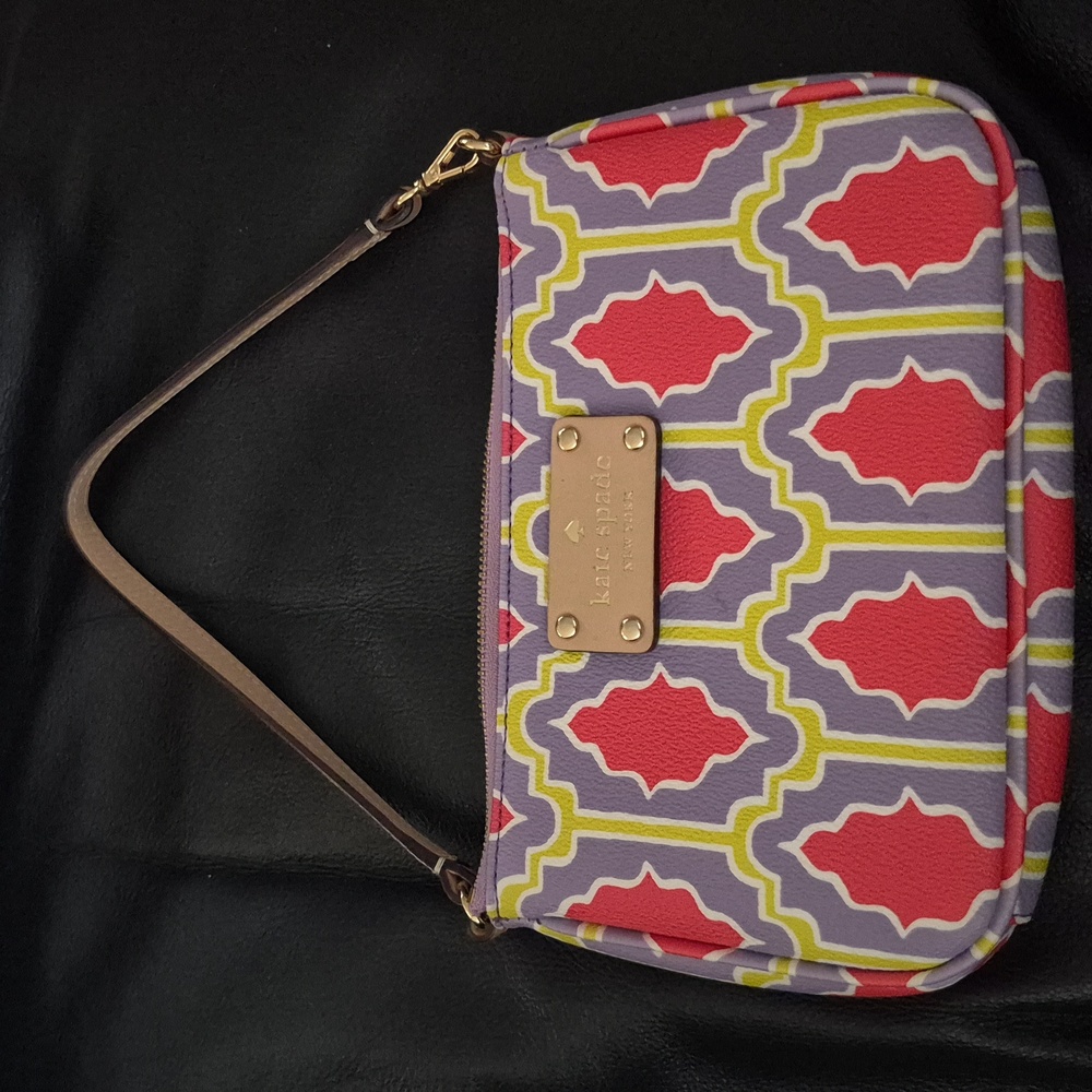 Kate Spade New York Linet Cabana Tile Wristlet Handbag EUC